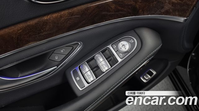 Mercedes-Benz S-Class S560L 4MATIC