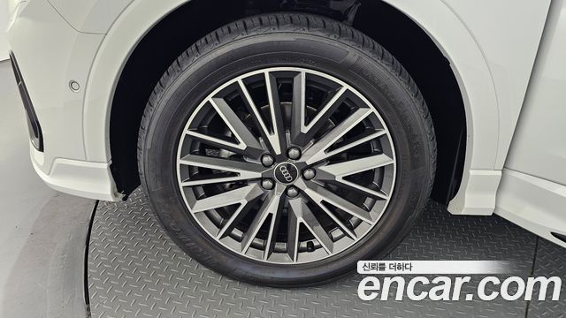 Audi Q3 35 TDI Premium