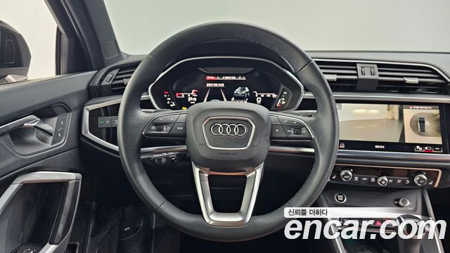 Audi Q3 35 TDI Premium