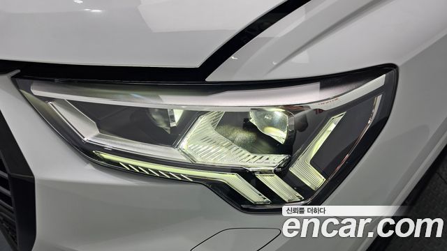 Audi Q3 35 TDI Premium