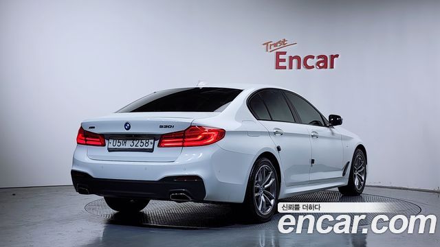 BMW 5-Series 530i xDrive M Sport Package Plus