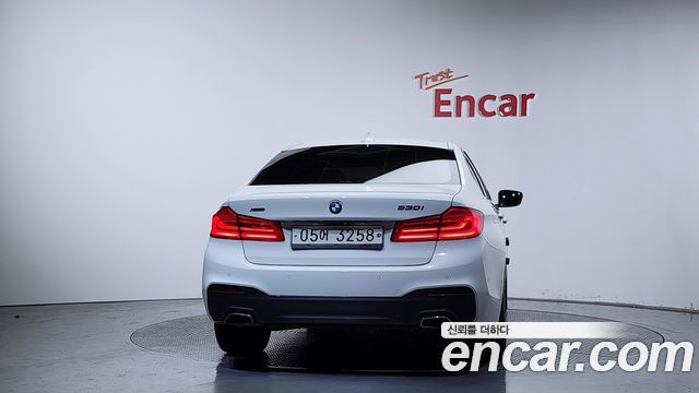 BMW 5-Series 530i xDrive M Sport Package Plus