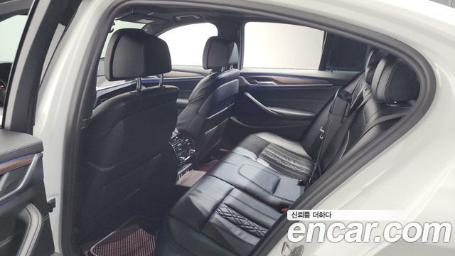 BMW 5-Series 530i xDrive M Sport Package Plus