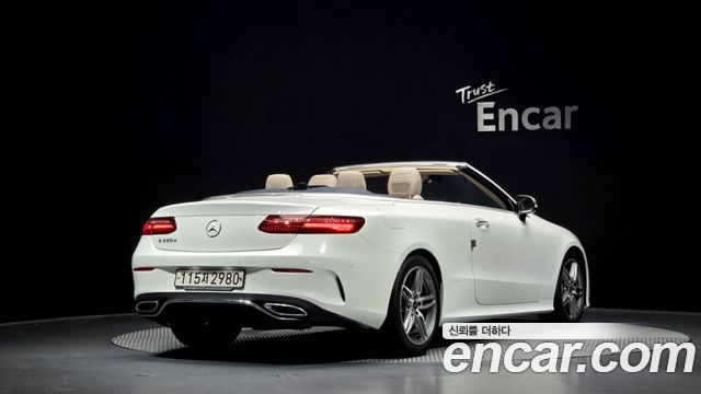 Mercedes-Benz E-Class E220d Cabriolet