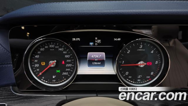 Mercedes-Benz E-Class E220d Cabriolet