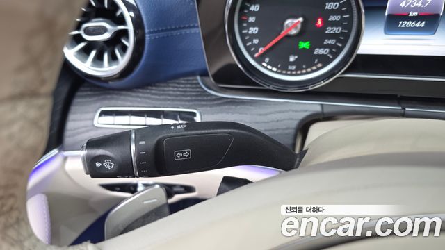 Mercedes-Benz E-Class E220d Cabriolet