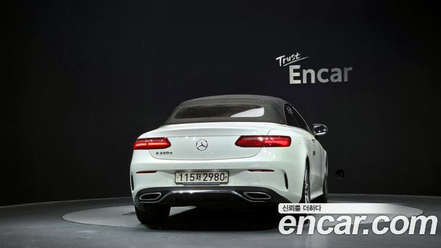 Mercedes-Benz E-Class E220d Cabriolet