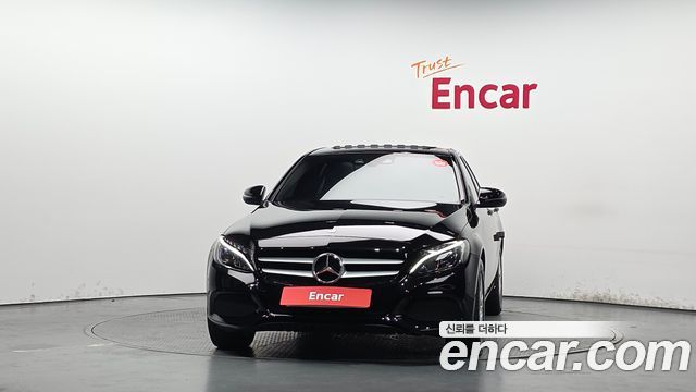 Mercedes-Benz C-Class C200