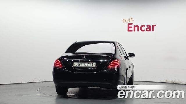 Mercedes-Benz C-Class C200
