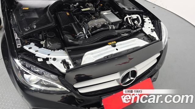 Mercedes-Benz C-Class C200