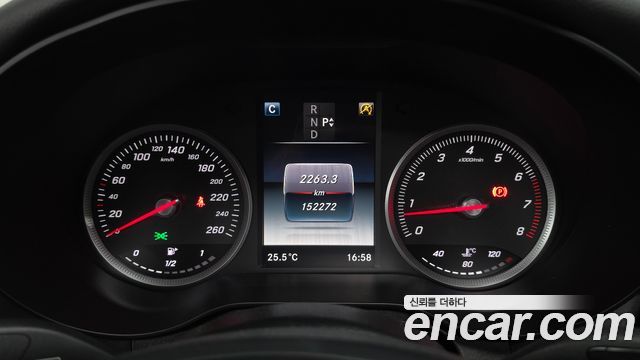 Mercedes-Benz C-Class C200