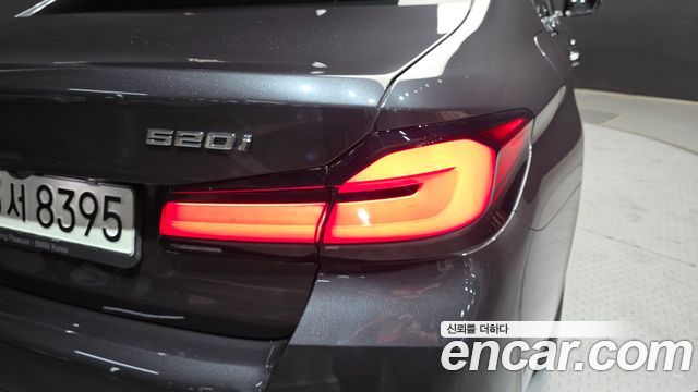 BMW 5-Series 520i M Sport