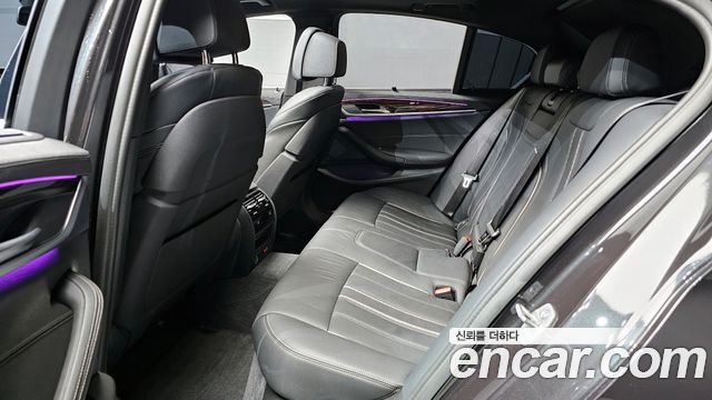 BMW 5-Series 520i M Sport