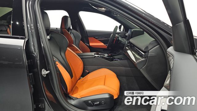BMW M5 M5 Sedan