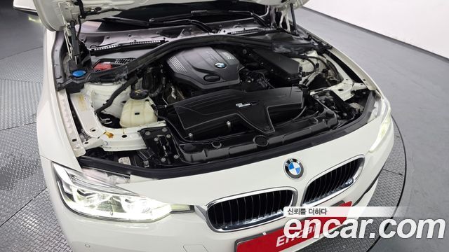 BMW 3-Series 320d