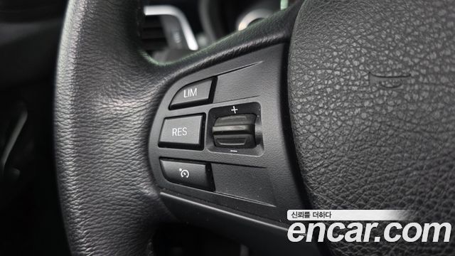 BMW 3-Series 320d