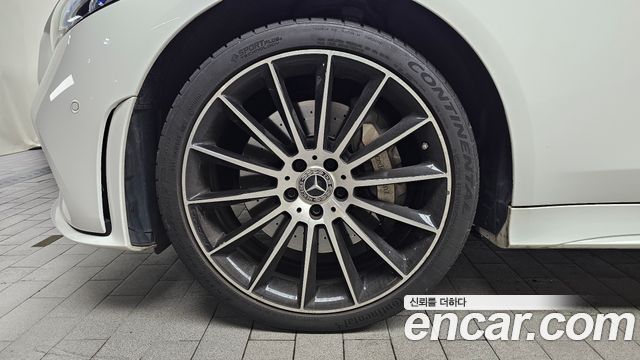 Mercedes-Benz CLS-Class CLS450 4MATIC AMG Line