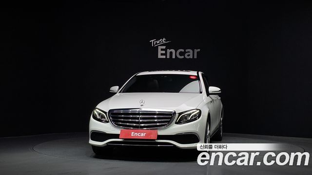 Mercedes-Benz E-Class E220d Exclusive