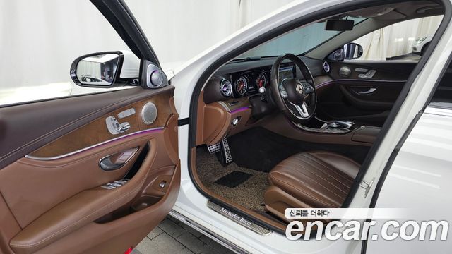 Mercedes-Benz E-Class E220d Exclusive
