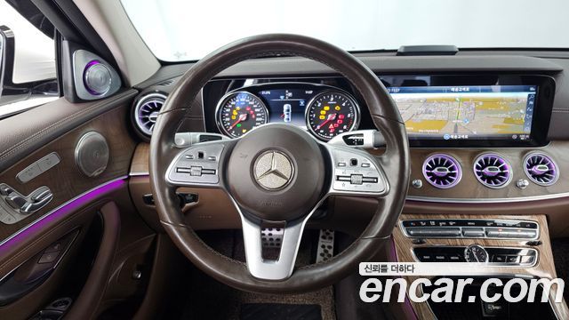 Mercedes-Benz E-Class E220d Exclusive
