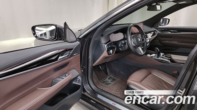 BMW Gran Turismo 640i xDrive M Sport