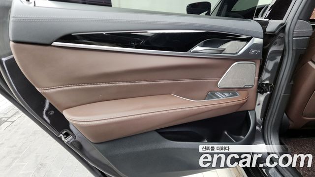 BMW Gran Turismo 640i xDrive M Sport