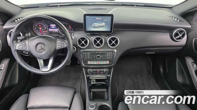 Mercedes-Benz A-Class A200