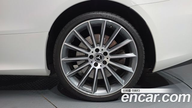 Mercedes-Benz E-Class E450 4MATIC Cabriolet