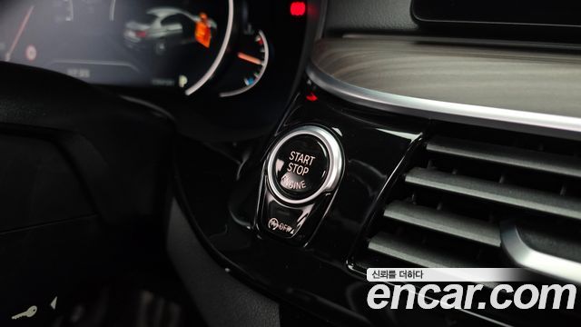 BMW 5-Series 530i xDrive M Sport Package Plus