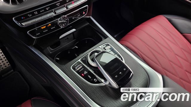 Mercedes-Benz G-Class AMG G63 Manufaktur
