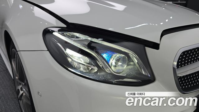Mercedes-Benz E-Class E220d Coupe