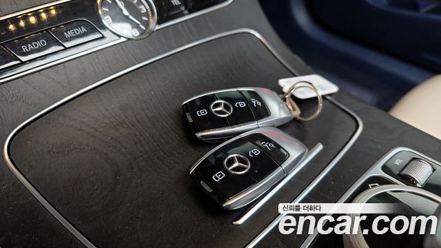 Mercedes-Benz E-Class E220d Coupe