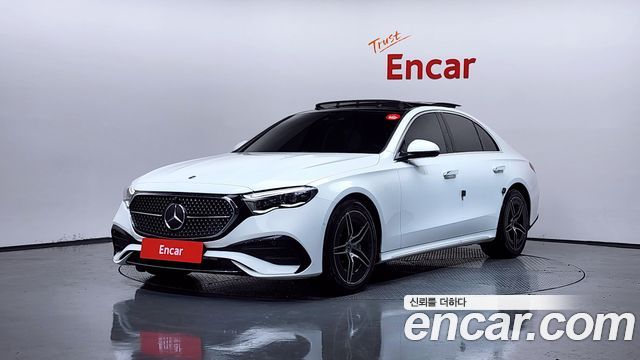 Mercedes-Benz E-Class E300 4MATIC AMG Line