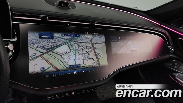 Mercedes-Benz E-Class E300 4MATIC AMG Line