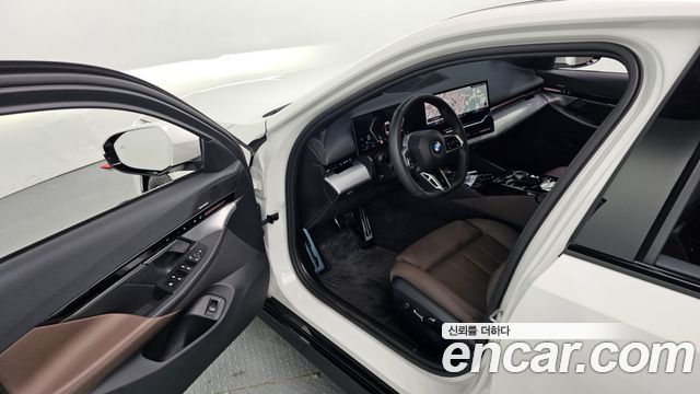 BMW 5-Series 520i M Sport