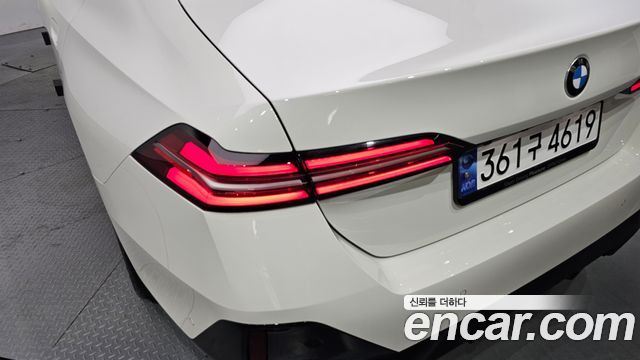 BMW 5-Series 520i M Sport