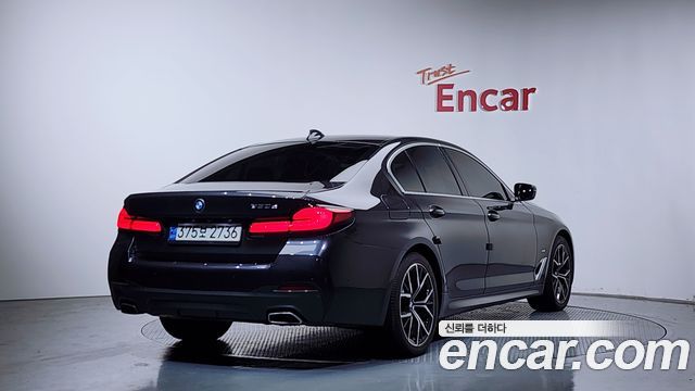 BMW 5-Series 530e M Sport