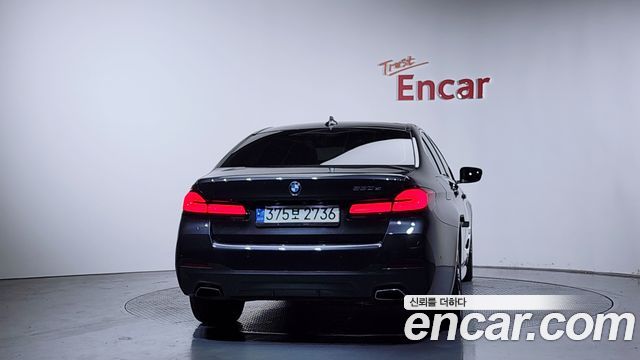 BMW 5-Series 530e M Sport