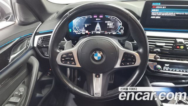 BMW 5-Series 530e M Sport