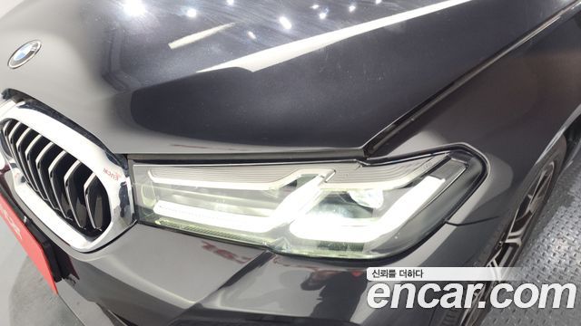 BMW 5-Series 530e M Sport