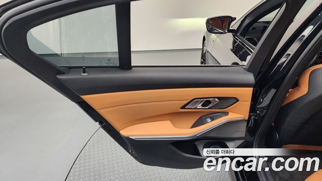 BMW 3-Series M340i Pro