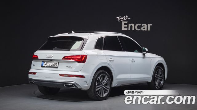 Audi Q5 45 TFSI Quattro Premium