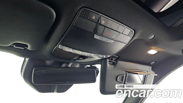 Mercedes-Benz GLC-Class GLC300e 4MATIC