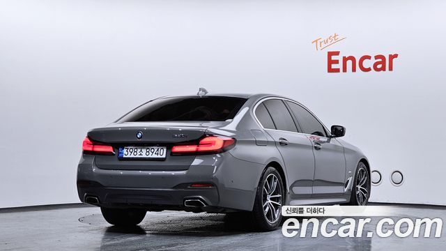 BMW 5-Series 520i M Sport