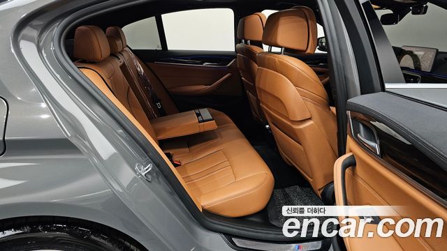 BMW 5-Series 520i M Sport