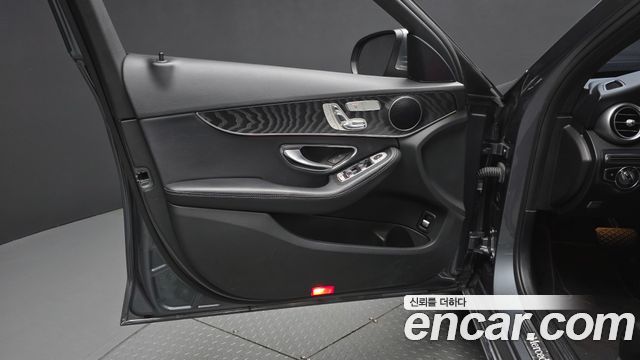 Mercedes-Benz C-Class C220 d Avantgarde