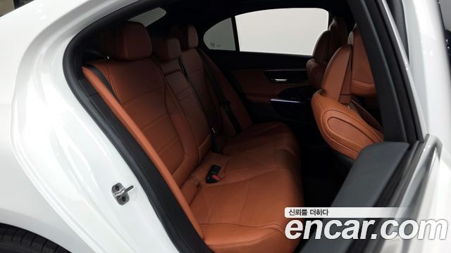 Mercedes-Benz C-Class C200 Avantgarde
