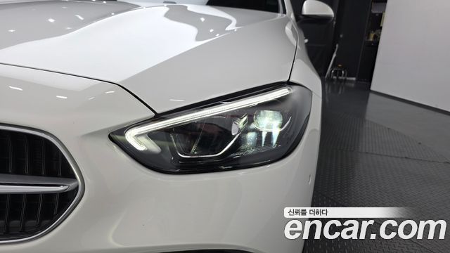 Mercedes-Benz C-Class C200 Avantgarde