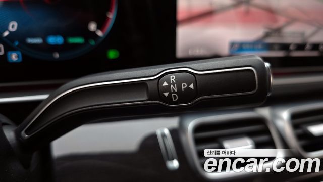 Mercedes-Benz GLE-Class GLE300d 4MATIC