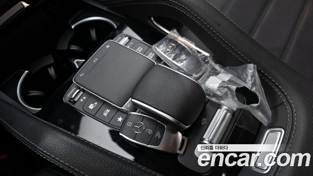 Mercedes-Benz GLE-Class GLE300d 4MATIC